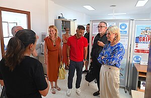 La alcaldesa mantiene una reunión con la Asociación de Sordos