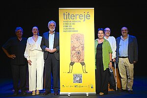Agustín Muñoz y Francisco Zurita han asistido a la inauguración de Titejere en el Teatro de La Gotera de Lazotea