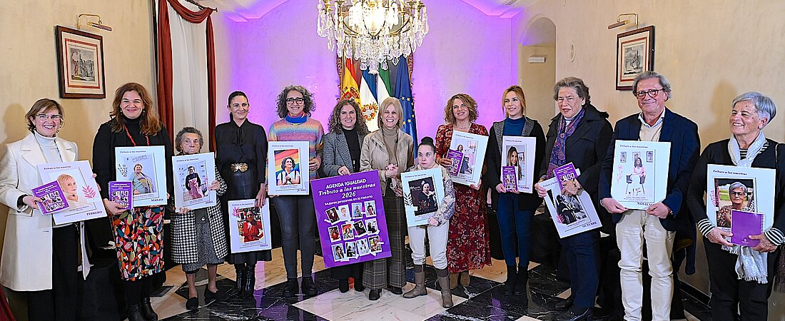 Alcaldesa presenta la Agenda Tributo a las Nuestras