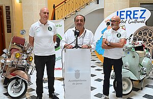 Francisco Zurita presenta el XIX Encuentro Nacional de Scooter