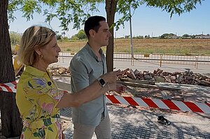La alcaldesa visita las obras de la Avenida Juan Carlos I