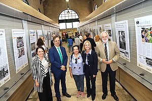 Alcaldesa inaugura la exposición del Mercado Central de Abastos