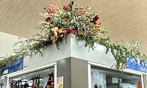 El Mercado de Federico Mayo se ha adornado con motivos navideños