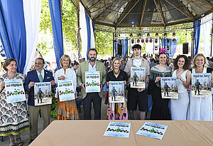 La alcaldesa presenta la campaña de consumo de alcohol en menores
