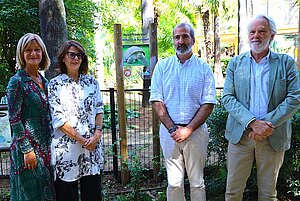 Agustín Muñoz y Carmen Pina asiste al apadrinamiento de las tortugas del Zoo
