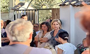 La alcaldesa ha mantenido un encuentro con los vecinos de Cuartillos