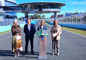 La alcaldesa ha asistido al Comité asesor del Gran premio de Motociclismo