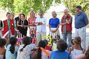 La alcaldesa visita la Escuela de Verano del CEIP San Vicente de Paul