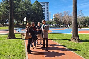 Archivo. Jaime Espinar ha mantenido una reunión con la asociación de vecinos de La Plata para acordar el acondicionamiento de la plaza
