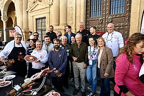 Cortadores de jamón solidarios