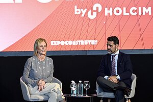 La alcaldesa subraya el gran éxito de Expoconstruye