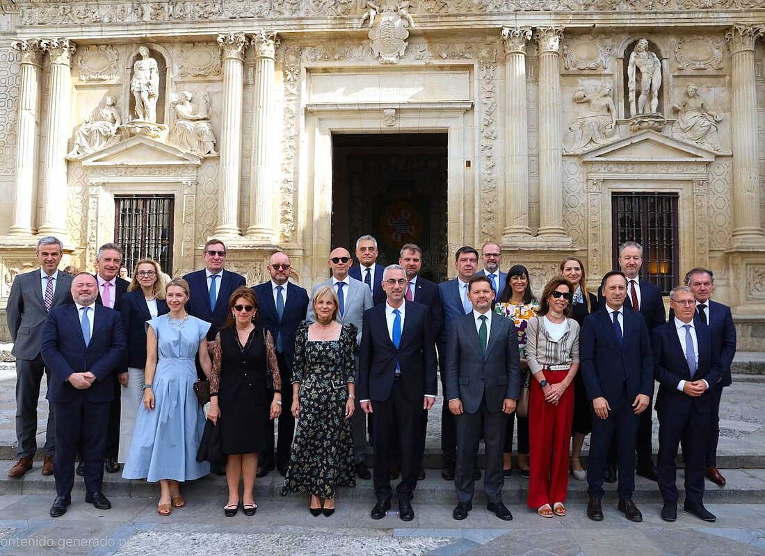 #htmlcaption-1 La alcaldesa ofreció una recepción institucional a la delegación de embajadores de la UE