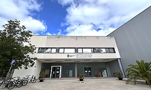 El Ayuntamiento aprueba el arreglo de la cubierta del centro social Blas Infante