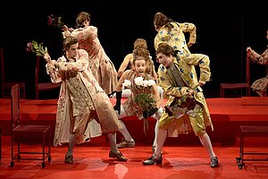 El Villamarta pone en escena la ópera 'I Tre Gobbi'