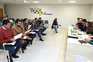 Los tenientes de alcaldesa en la reunión con los responsables de la zona rural