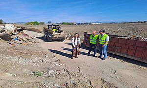 Susana Sánchez supervisa la limpieza de escombros y vertidos ilegales