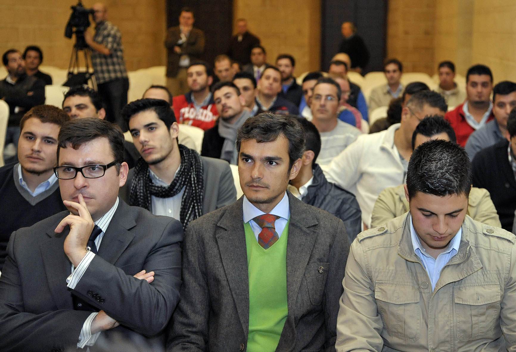 Acto de apertura del II Encuentro de Costaleros Acto de apertura del II Encuentro de Costaleros